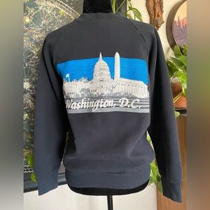 VTG 80’s Washington D.C. Crewneck Pullover Sweater. Medium. USA. Poly/cotton